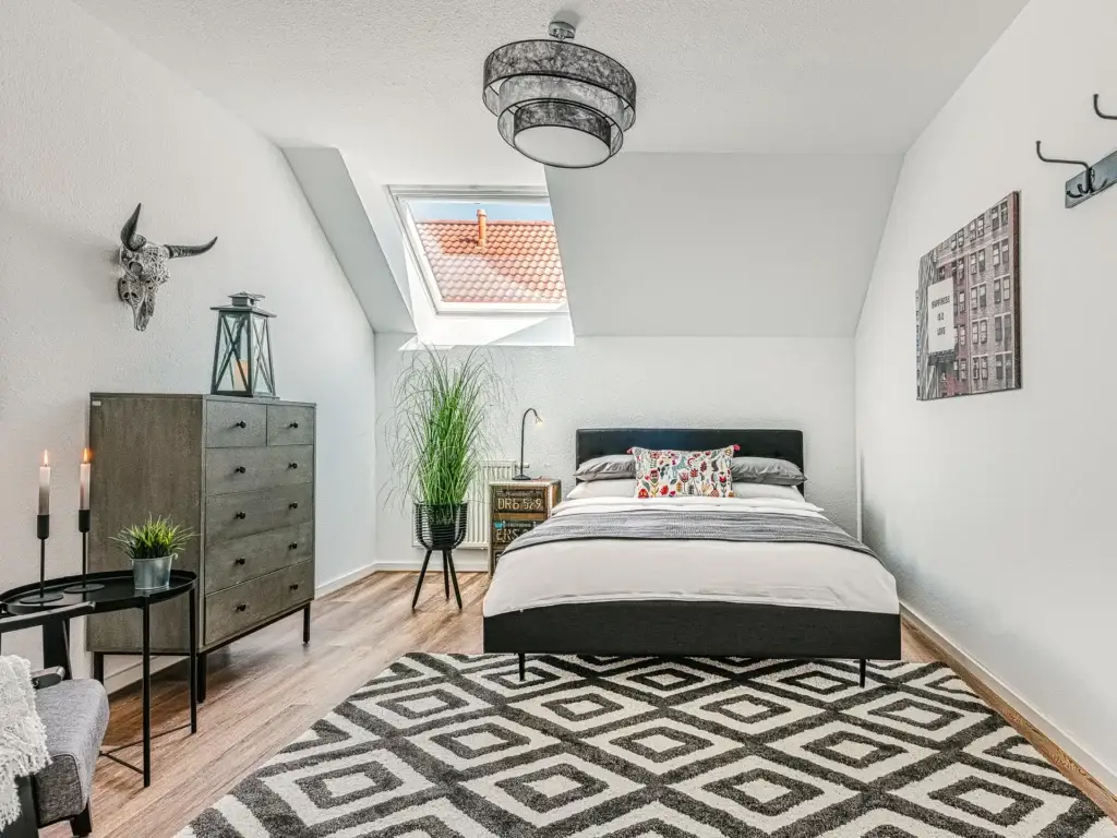 moonstone apartment guest bedroom