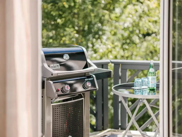 Balcony with Weber gas grill