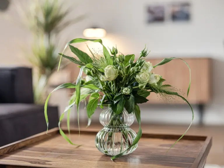 Floral decoration on the coffee table at PEARL SILVER