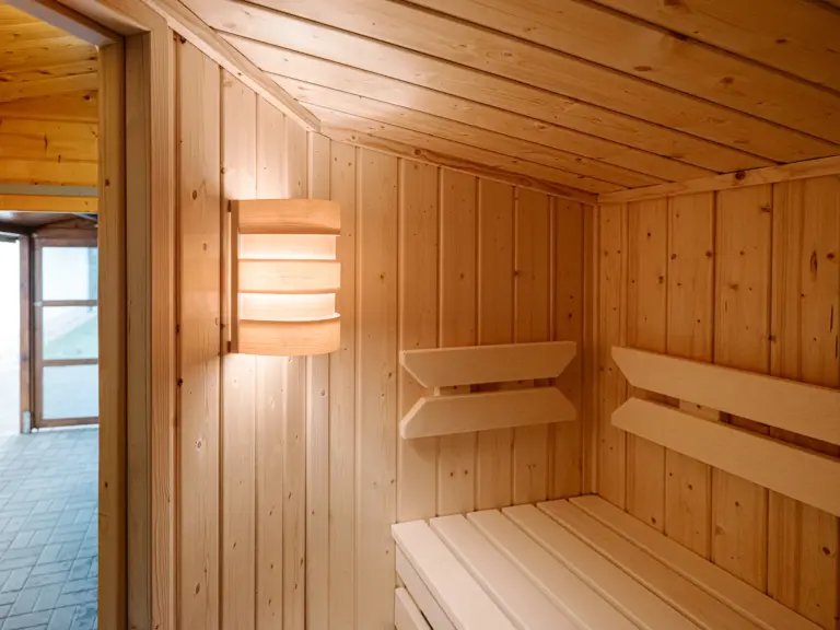 Private wooden sauna for RUBY RED and RUBY NOIR