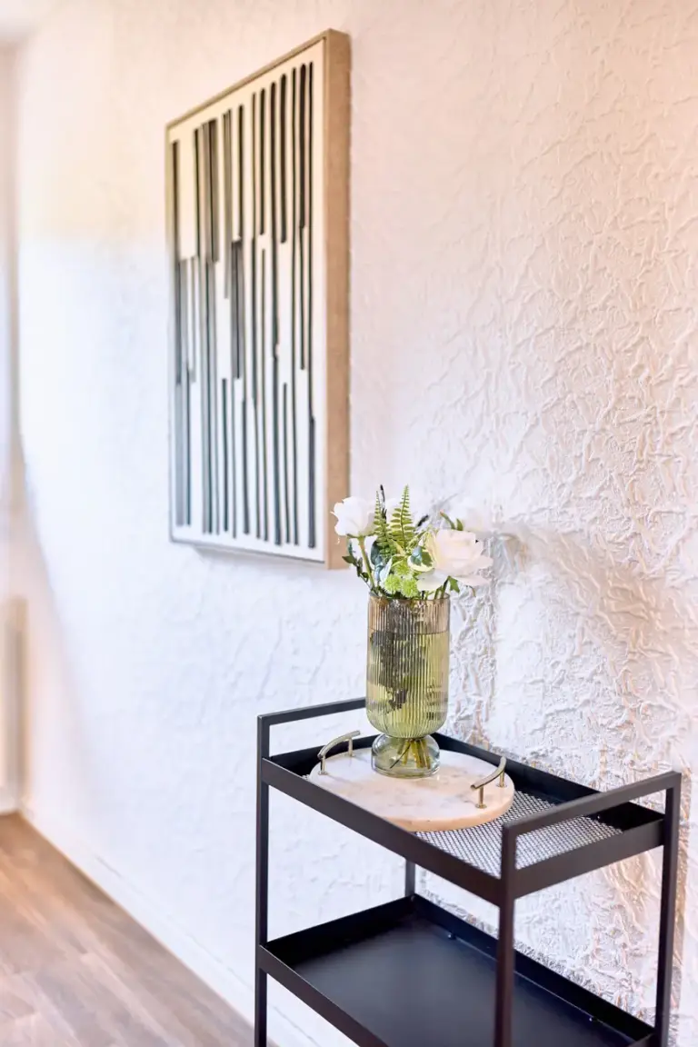 Decorative flowers and modern wall art at RUBY NOIR