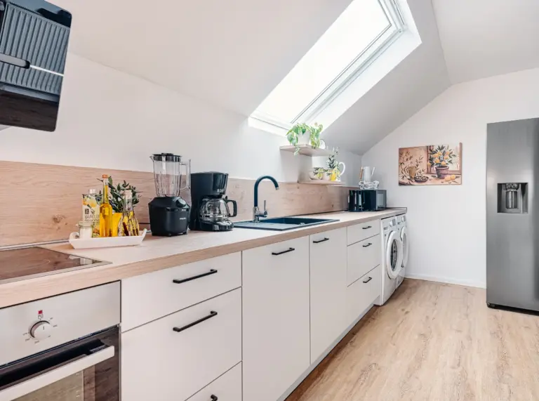 Bright fully equipped kitchen at PEARL SILVER