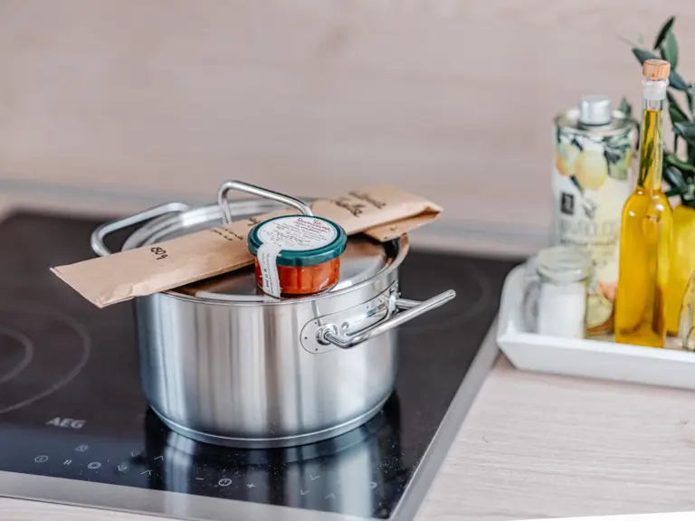 Cooking equipment provided in the kitchen at PEARL SILVER